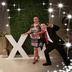 Meet your Posher, Claudia